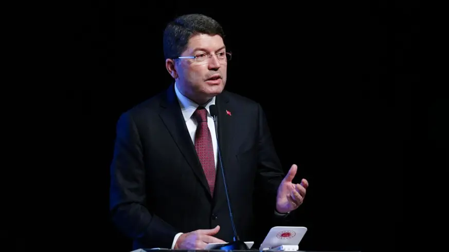 Adalet Bakanı Yılmaz Tunç: Başıboş köpeklerle ilgili taslak çalışması Meclis'te