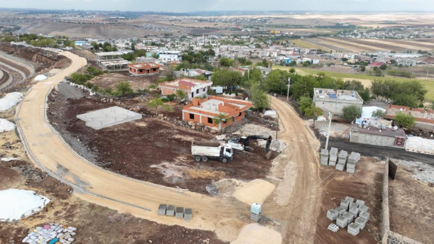 30 yıllık yol sorunu bitiyor