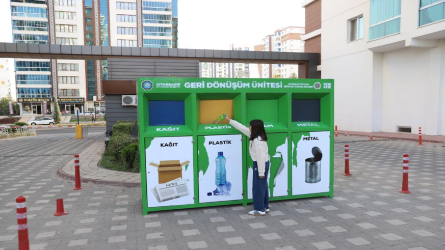 15 sitede ayrıştırılan atıklar geri dönüşüme entegre ediliyor