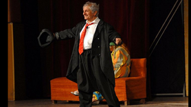  Geleneksel Türk temaşa sanatının usta oyuncusu