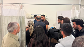 Yurtta kalan öğrenciler hastaneye kaldırıldı