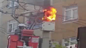 Aşırı yüke dayanamayan trafo alev aldı