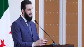 Geçiş döneminin cumhurbaşkanı ilan edildi