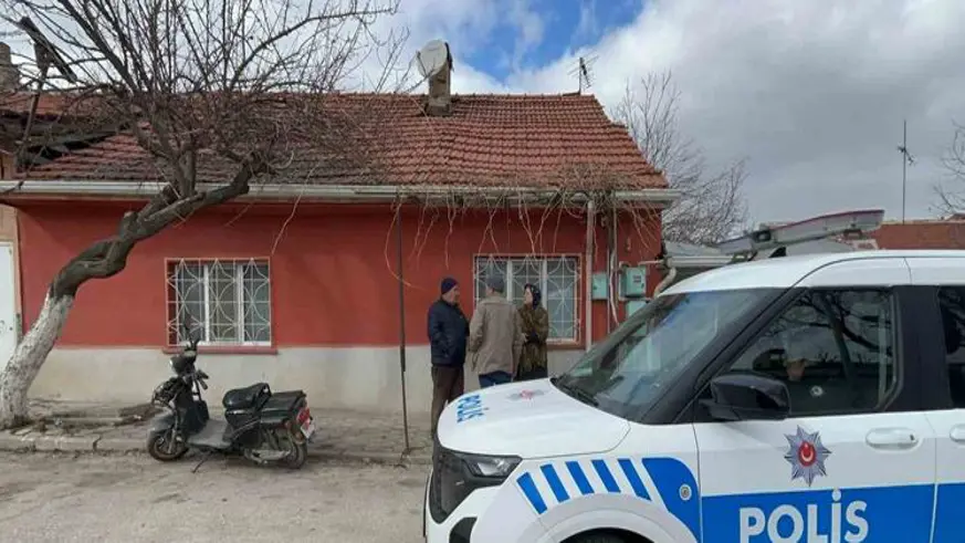 Bir hafta önce ölen adamı fareler yedi