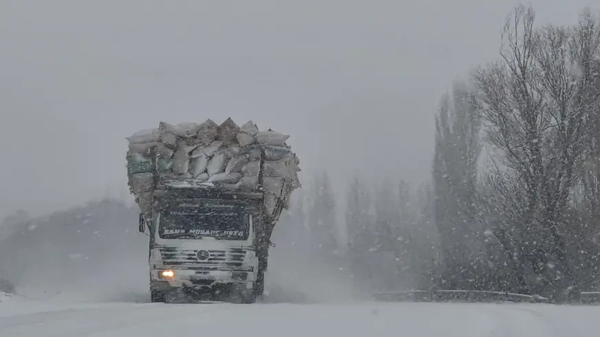 988 yerleşim yerine ulaşım sağlanamıyor