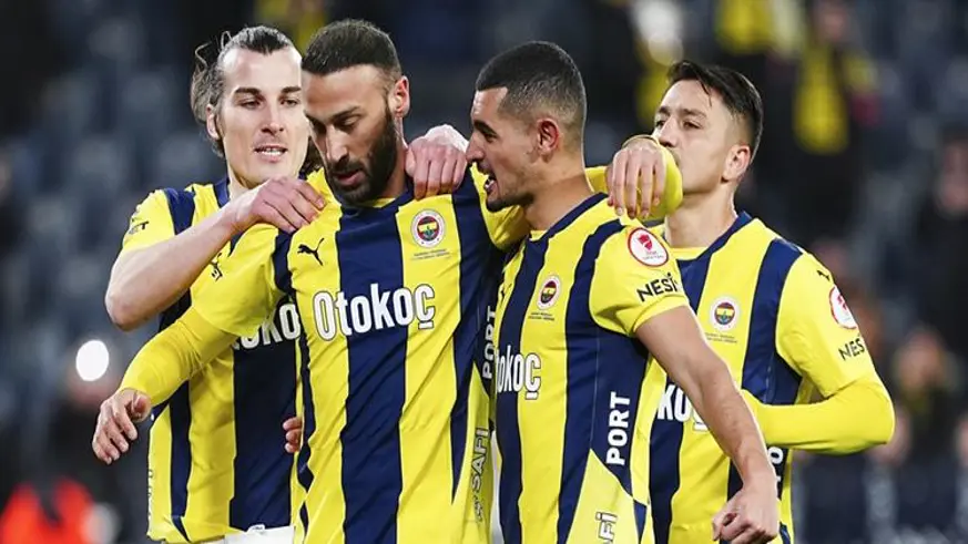 Fenerbahçe, kupada çeyrek final yolunda avantaj yakaladı