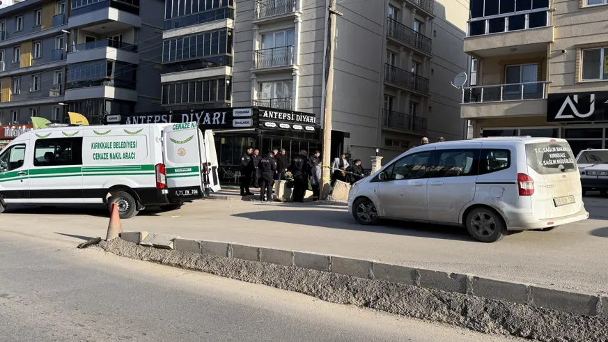 Belediye temizlik görevlisi sokakta ölü bulundu