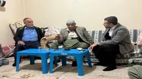 Belediye başkanı vatandaşlarla iftar açarak gönül belediyeciliği yapıyor