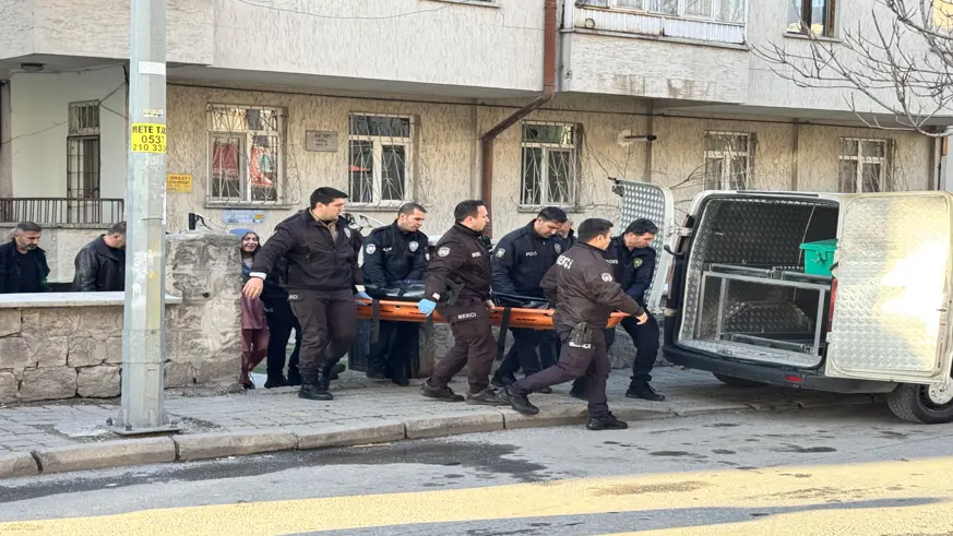 Kızı tarafından bıçaklanan anne öldü