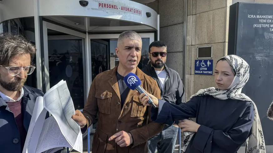 Sanatçı Özcan Deniz ifade verdi