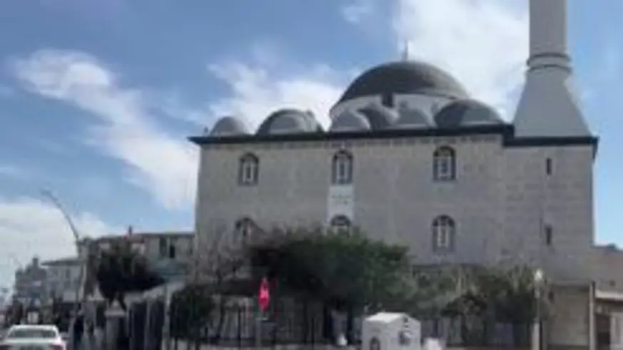 Cami tuvaletinde silahla vurulmuş halde bulundu