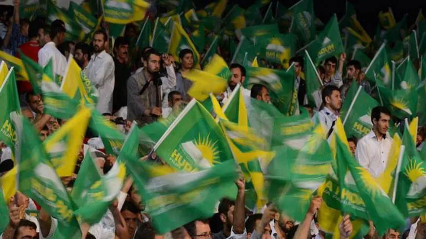 HÜDA PAR: Zorunlu eğitim sistemi bireysel özgürlükleri kısıtlıyor