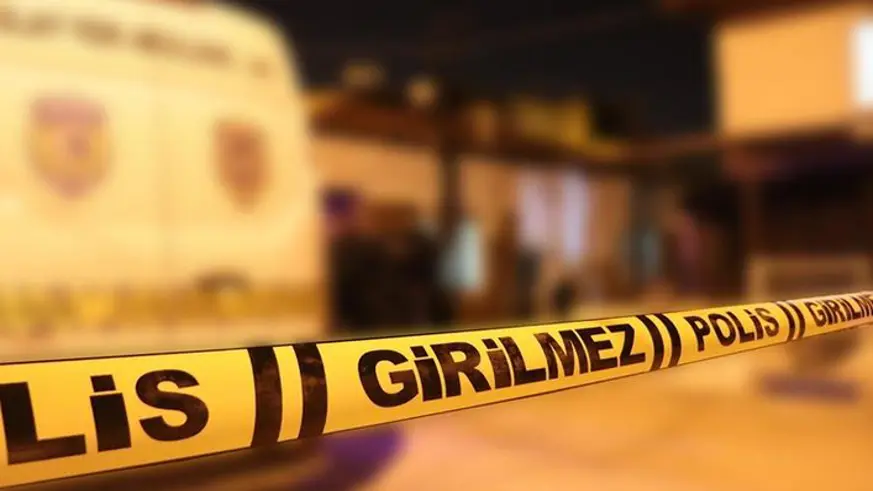 Baba oğlunu öldürdü